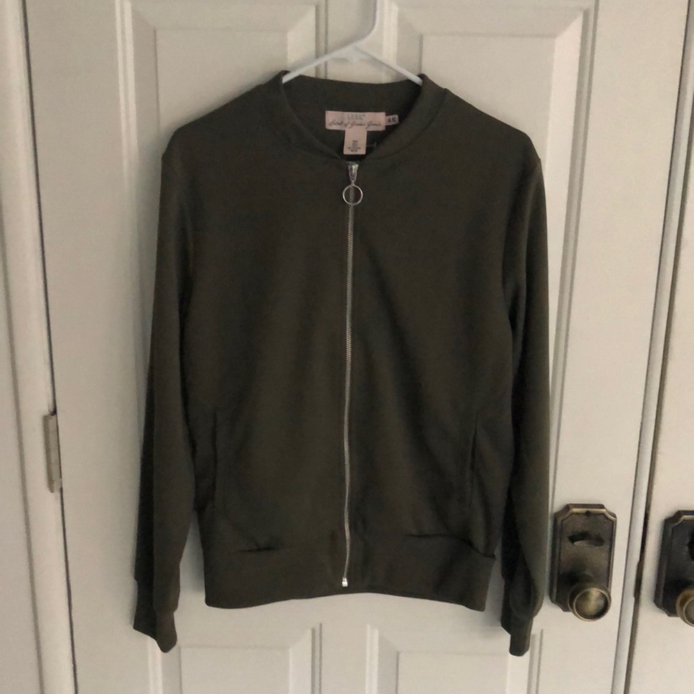 Label of Graded Goods Sweatshirt